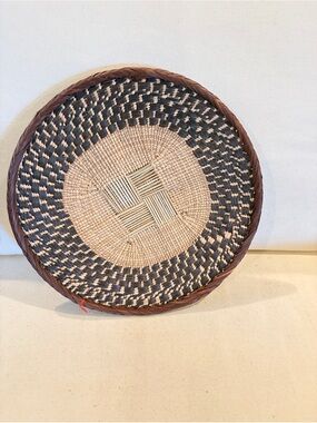 NEW Africa Woven Basket. Made by the Binga people of Zambia/Zimbabwe